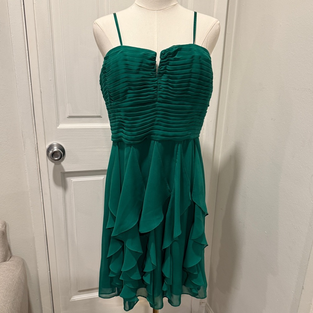 Gorgeous dress! So comfortable and flowy!